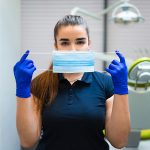 Penggunaan Masker Medis dan Non Medis Untuk Perlindungan Diri